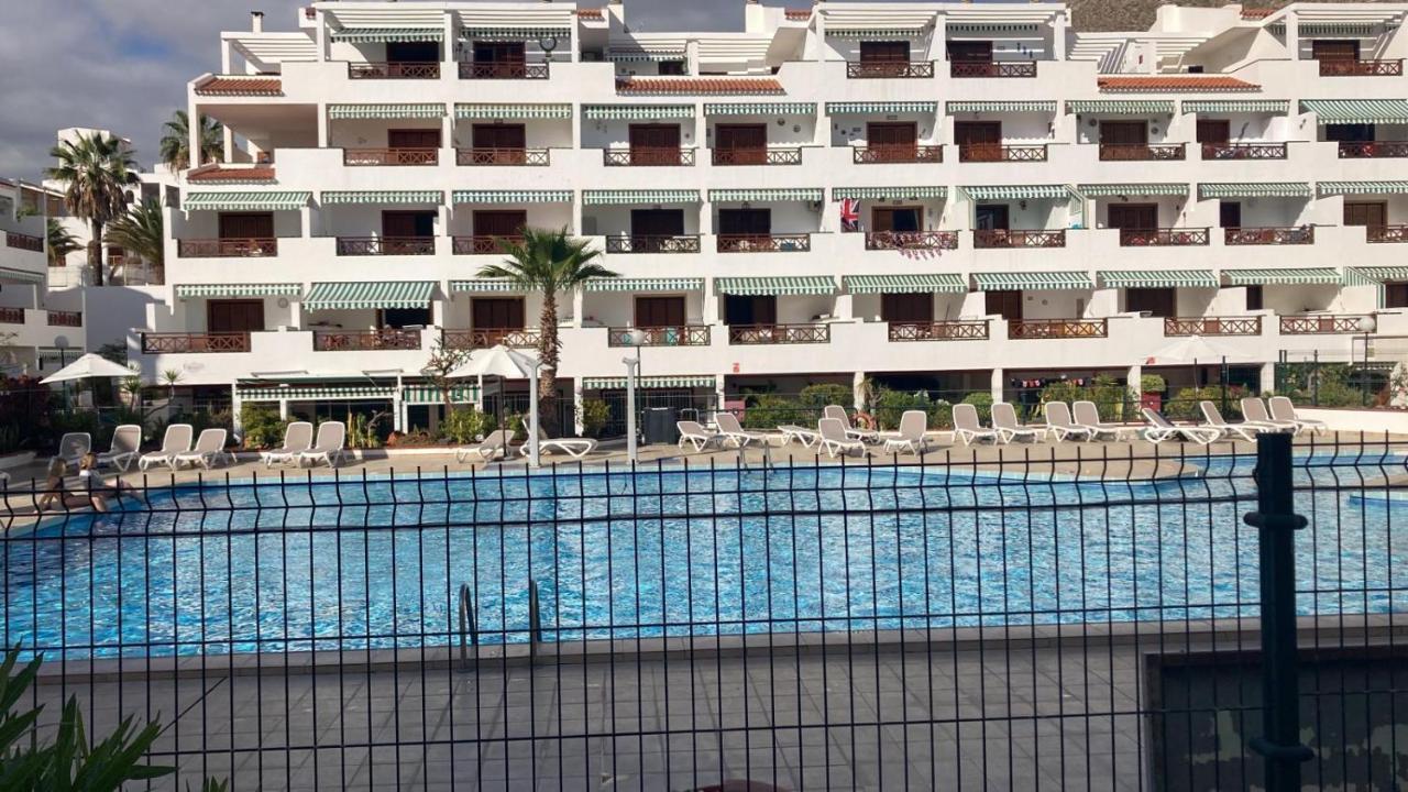 Victoria Court 2, Los Cristianos Guincho  Ngoại thất bức ảnh